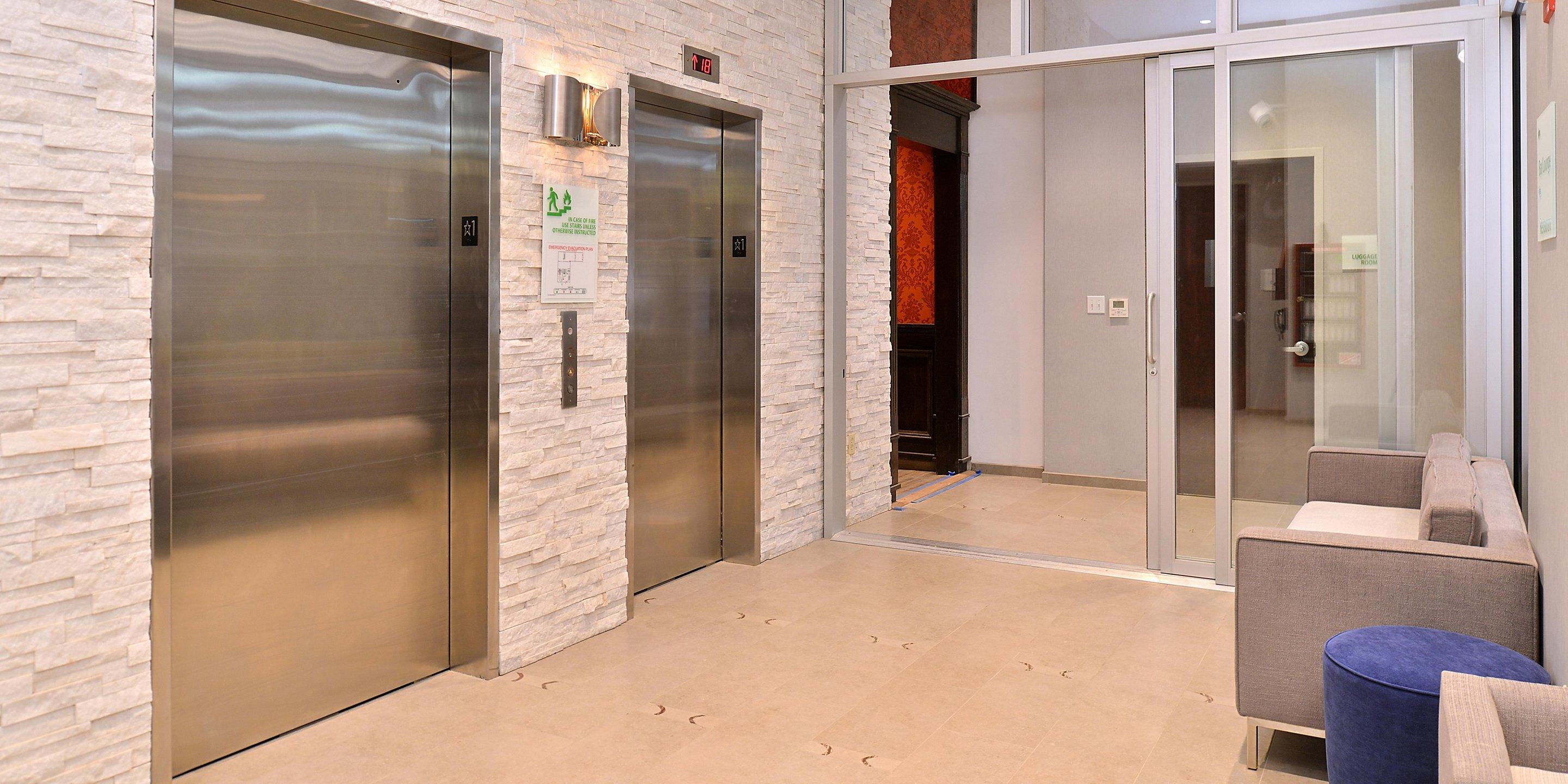 Holiday Inn New York City - Times Square By Ihg Экстерьер фото