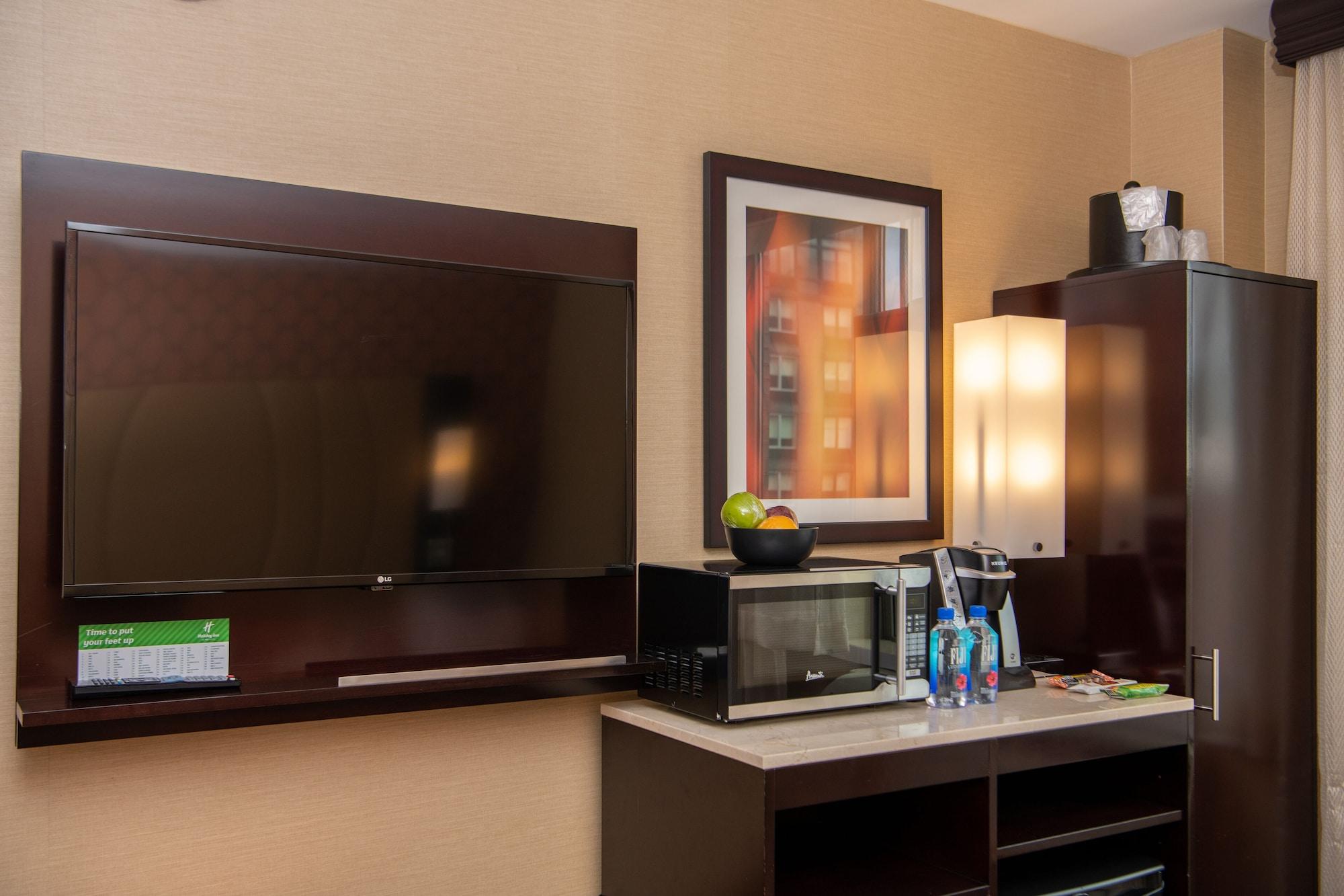 Holiday Inn New York City - Times Square By Ihg Экстерьер фото